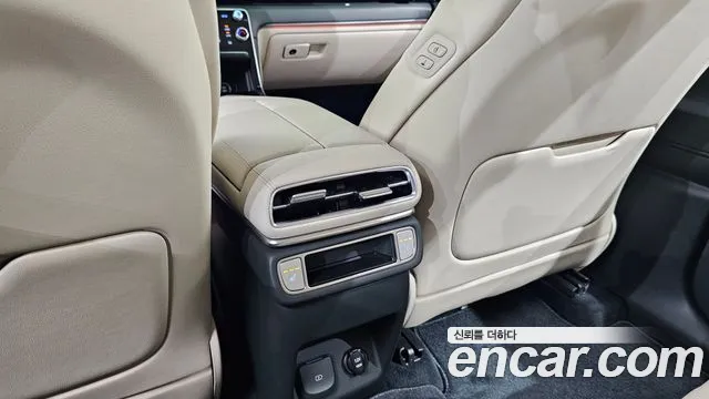 Genesis GV80 2.5T Бензин AWD — Фото автомобиля 16
