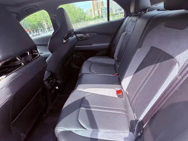 GAC Trumpchi Emkoo — Фото автомобиля 9