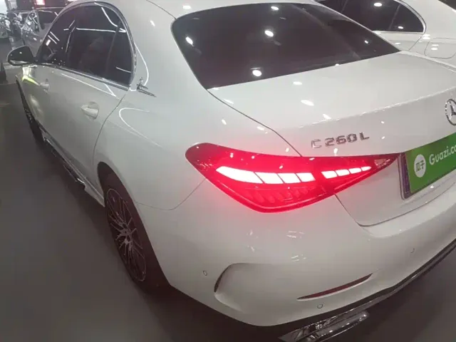 Mercedes-Benz C-Class — Фото автомобиля 4