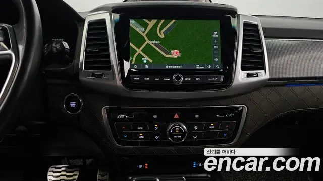 KG_Mobility_Ssangyong Rexton — Фото автомобиля 15