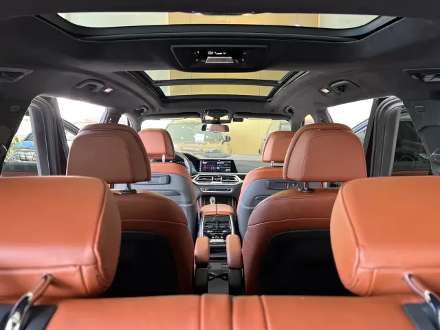 BMW X7 — Фото автомобиля 14