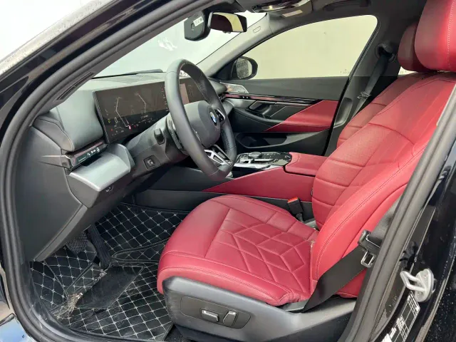 BMW 5 Series — Фото автомобиля 6