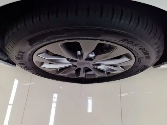 Geely Geometry A — Фото автомобиля 22