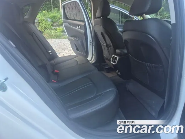 Kia K5 Generation 3 — Фото автомобиля 8