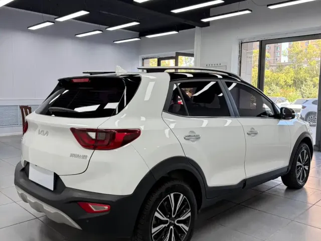 Kia KX1 — Фото автомобиля 5