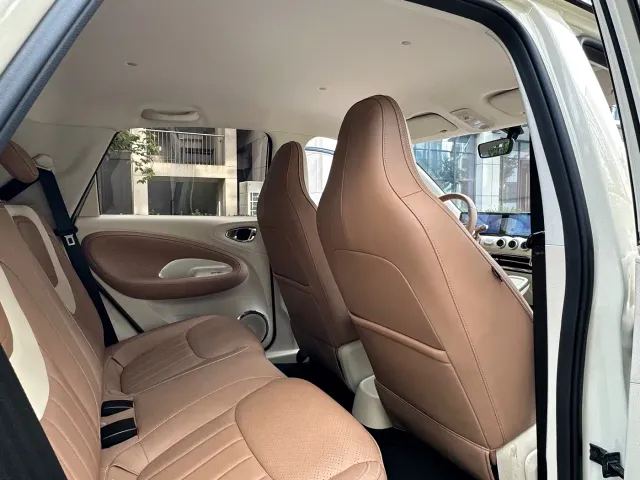 Wuling Bingo — Фото автомобиля 10
