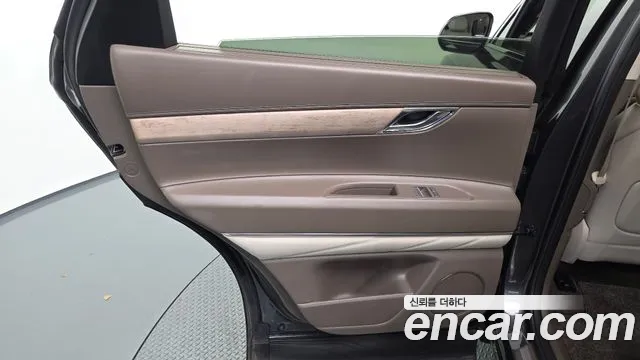 Genesis GV80 — Фото автомобиля 14