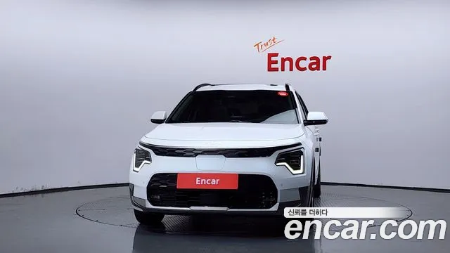 Kia Niro Niro (New) — Фото автомобиля 3