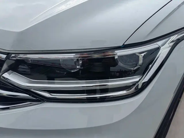 Volkswagen Tiguan L — Фото автомобиля 10