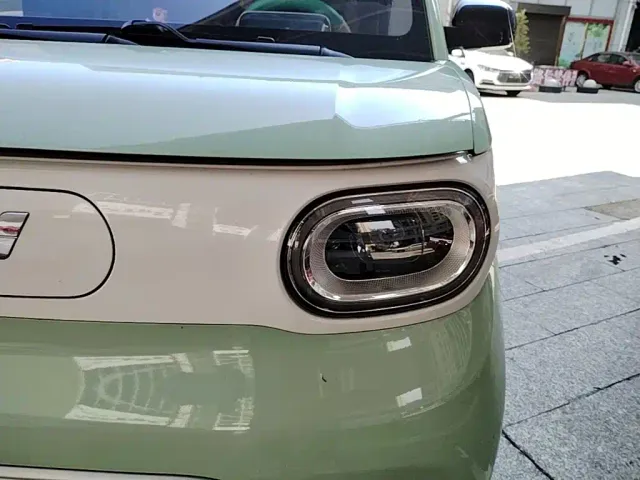 Wuling Hongguang Mini EV — Фото автомобиля 23