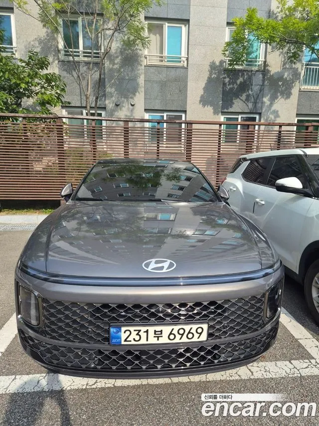 Фотография автомобиля — Hyundai Grandeur GN7