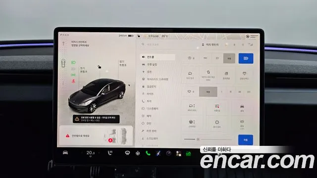 Tesla Model 3 — Фото автомобиля 28