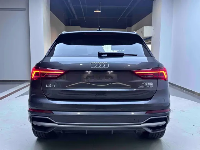 Audi Q3 — Фото автомобиля 5