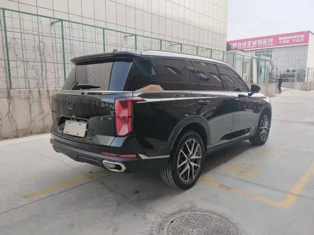 GAC Trumpchi GS8 — Фото автомобиля 8
