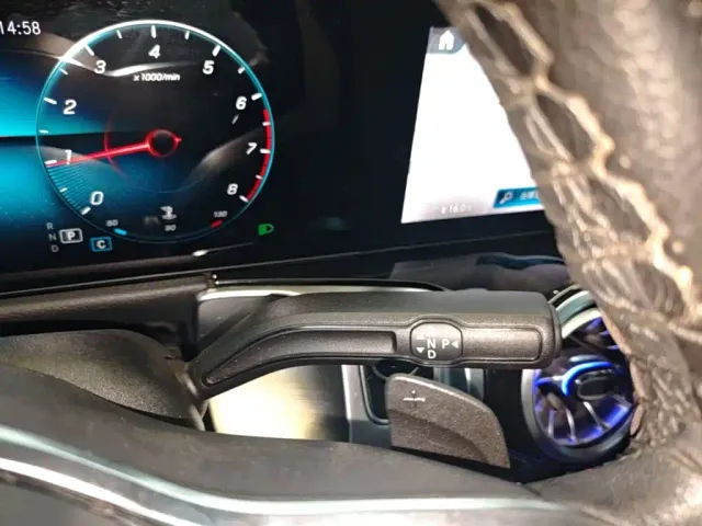 Mercedes-Benz GLB-Class — Фото автомобиля 6