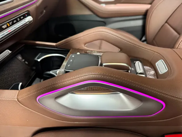 Mercedes-Benz GLS-Class — Фото автомобиля 12