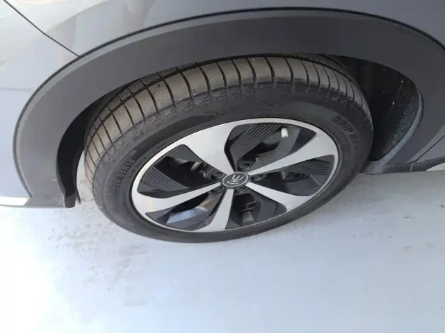 BYD Song PLUS — Фото автомобиля 22