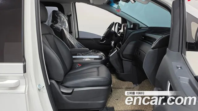 Hyundai Staria — Фото автомобиля 16