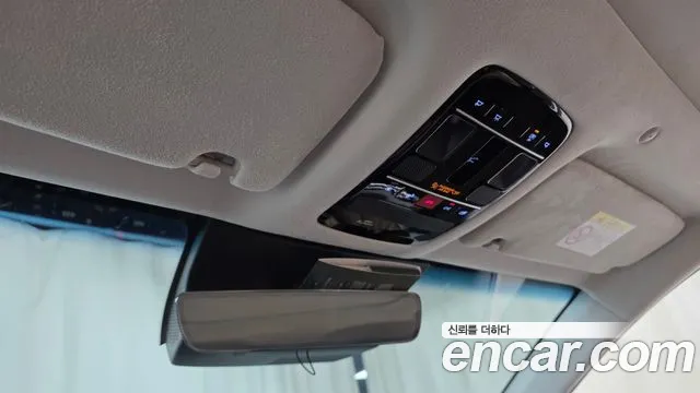 Hyundai Grandeur GN7 — Фото автомобиля 24
