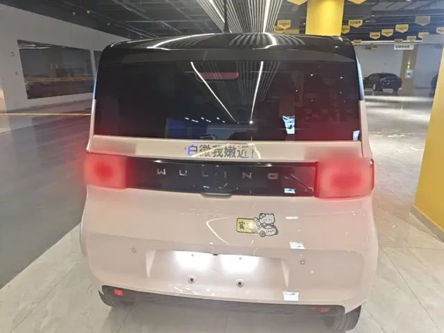Wuling Hongguang Mini EV — Фото автомобиля 5