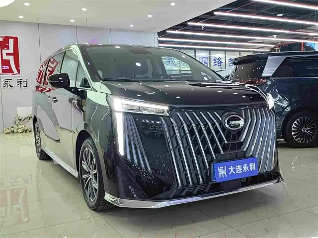 GAC Trumpchi M8 — Фото автомобиля 3