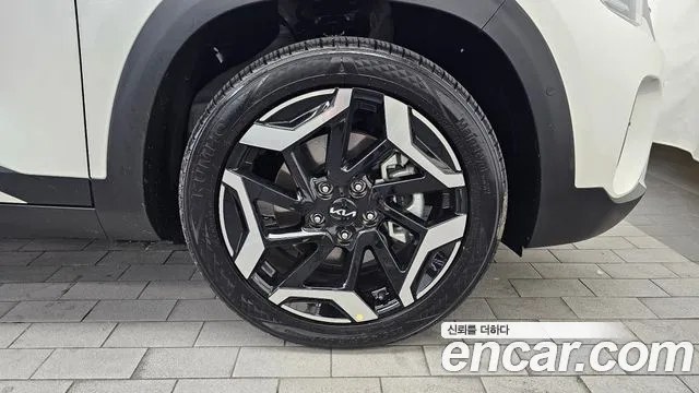 Kia Seltos Бензин 1.6 турбо 2WD — Фото автомобиля 20