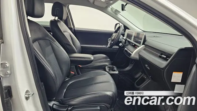 Hyundai Ioniq 5 — Фото автомобиля 11