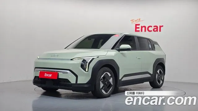 Фотография автомобиля — Kia EV3