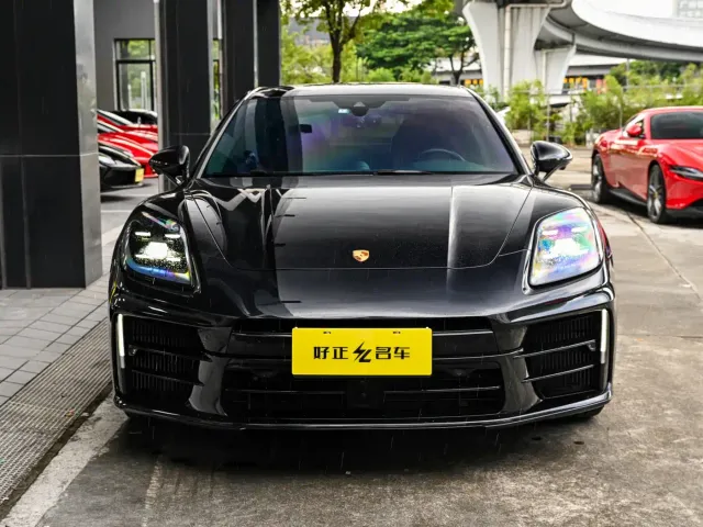 Porsche Panamera — Фото автомобиля 4