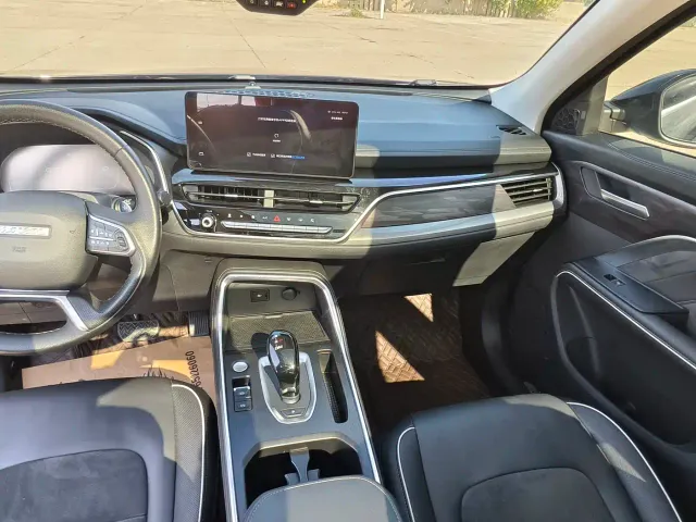 Haval H6 — Фото автомобиля 15