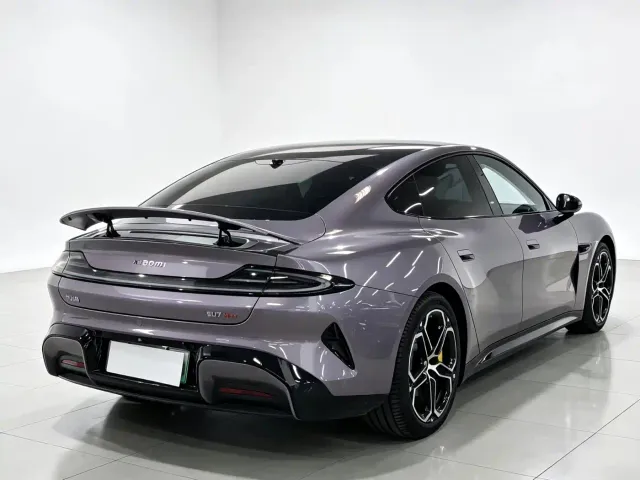 Xiaomi SU7 — Фото автомобиля 5