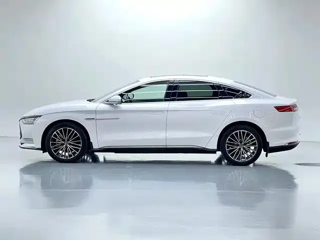 BYD Han — Фото автомобиля 7