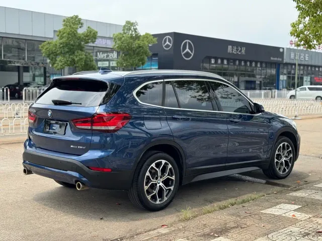 BMW X1 — Фото автомобиля 6
