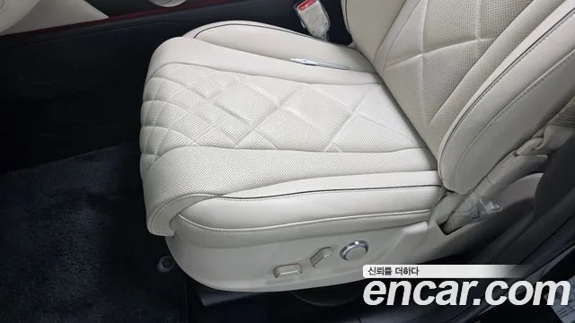 Genesis GV80 — Фото автомобиля 28