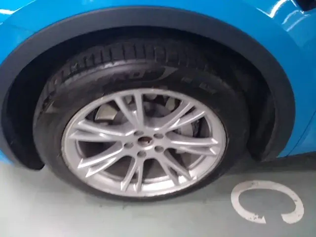Tesla Model Y — Фото автомобиля 22