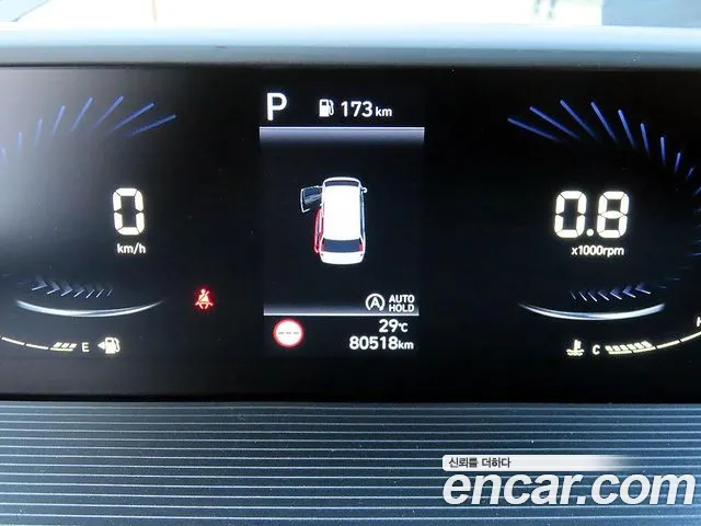 Hyundai Staria — Фото автомобиля 10