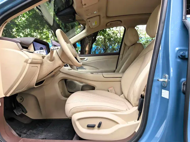 Shangjie SUV — Фото автомобиля 9