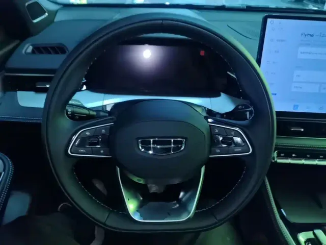 Geely Xingrui — Фото автомобиля 10