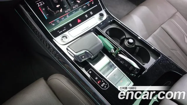 Audi A8 D5 — Фото автомобиля 9