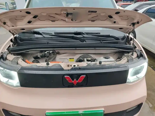 Wuling Hongguang Mini EV — Фото автомобиля 19