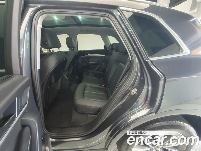 Audi Q5 — Фото автомобиля 11