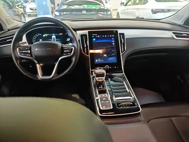 Roewe i6 MAX — Фото автомобиля 9