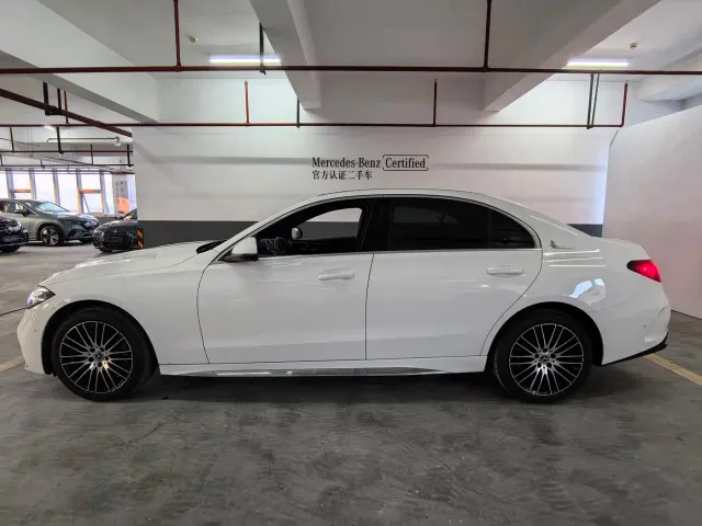 Mercedes-Benz C-Class — Фото автомобиля 3