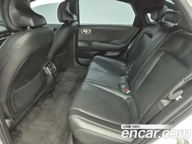 Hyundai Ioniq 6 — Фото автомобиля 10