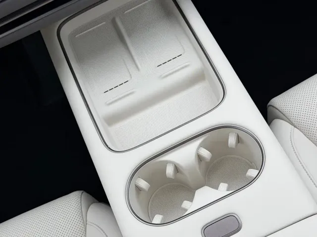 Li Auto i6 — Фото автомобиля 15