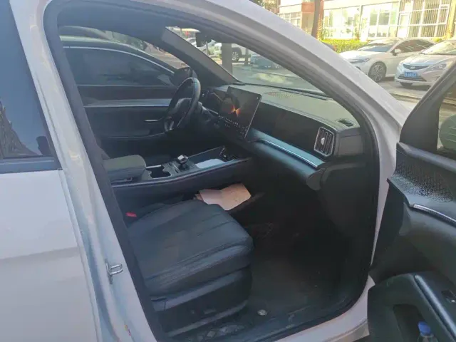BYD Song Pro — Фото автомобиля 8