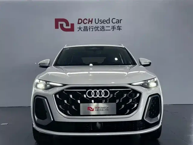 Audi Q5L — Фото автомобиля 2