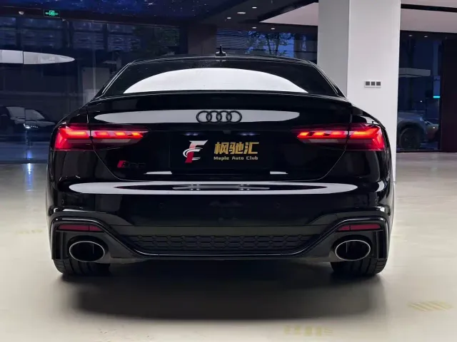 Audi RS 5 — Фото автомобиля 15