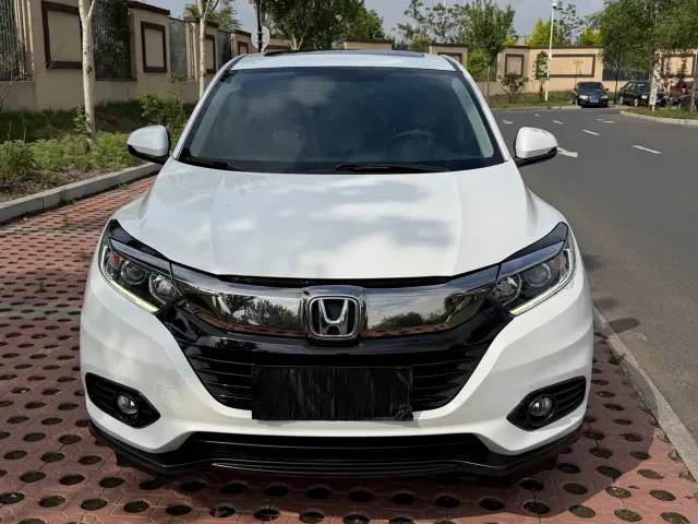 Honda Vezel — Фото автомобиля 2