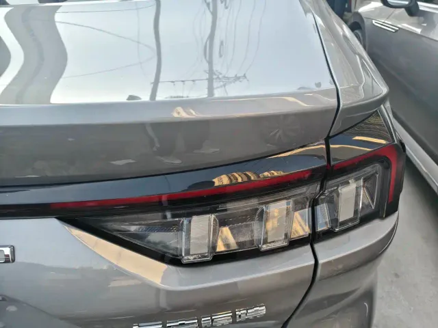 Ford Mondeo — Фото автомобиля 8